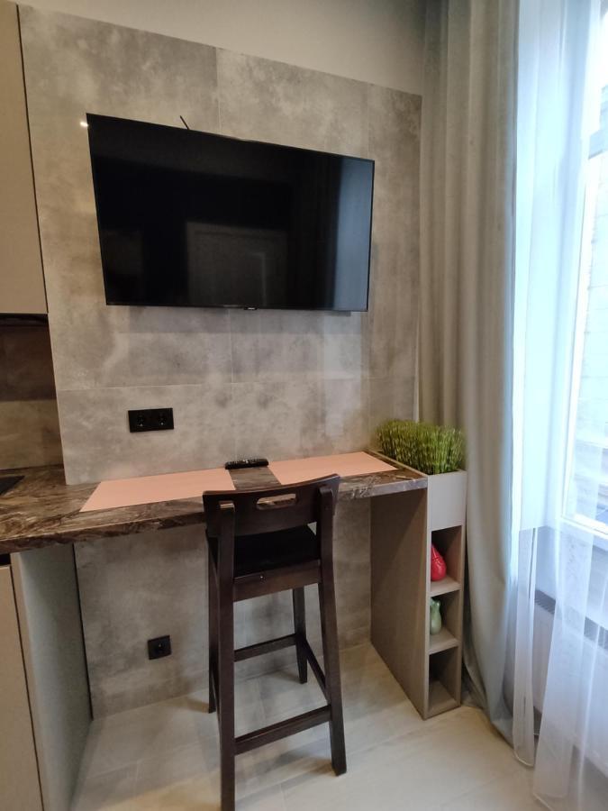 Brativ Rohatynciv 32 Lviv Buitenkant foto