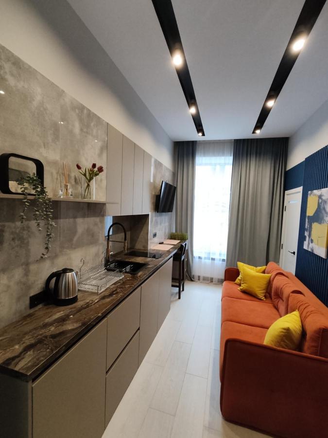 Brativ Rohatynciv 32 Lviv Buitenkant foto